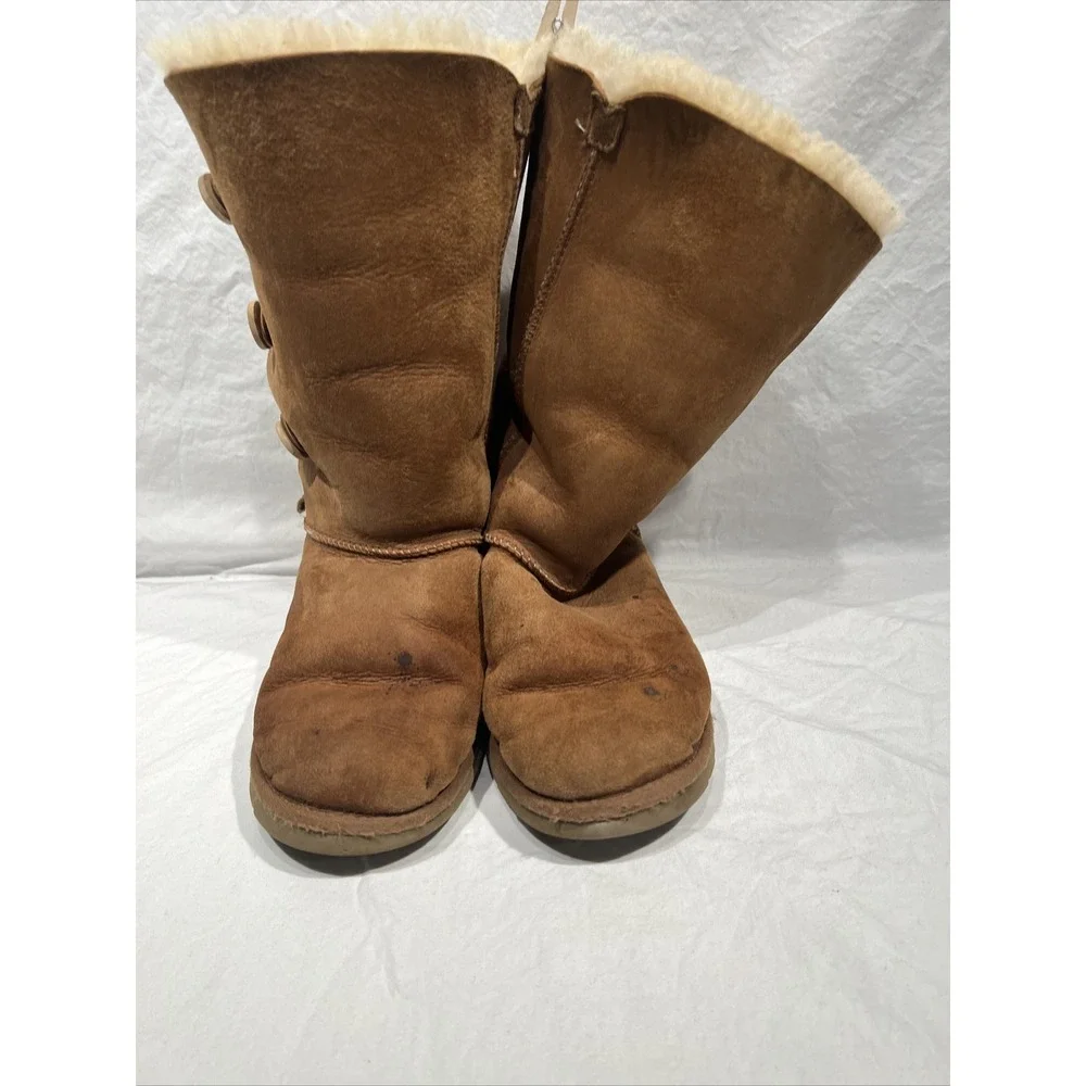 UGG Brown Leather Women Slip On Round‎ Toe Tall Snow Winter Boots Sz 6